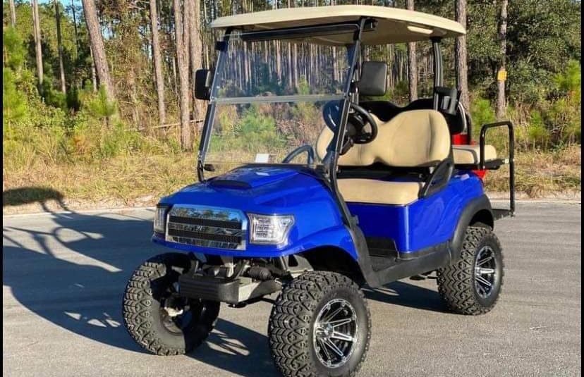 2017 Alpha body Club Car