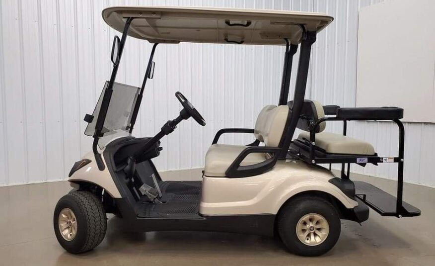 2016 Yamaha Drive Electric STREET READY Golf Cart