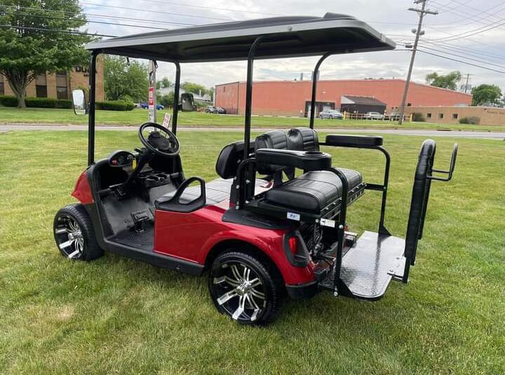 Ezgo RXV 48V Electric Golf Cart.